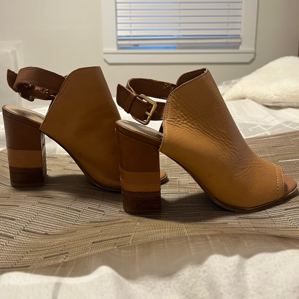 Aldo tan heels